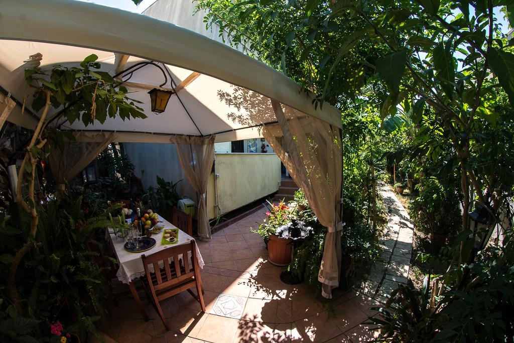 B&B Mare E Sole Бриндизи Экстерьер фото